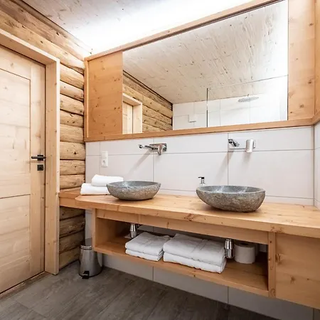 Wichtelhuette Silberregion Karwendel *